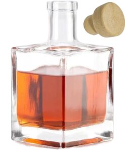 Garrafa de vidro quadrada modelo Cube 500ml transparente para licores e azeites.