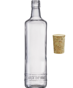 Garrafa de vidro modelo Cachaça do Brasil 700ml transparente tradicional.
